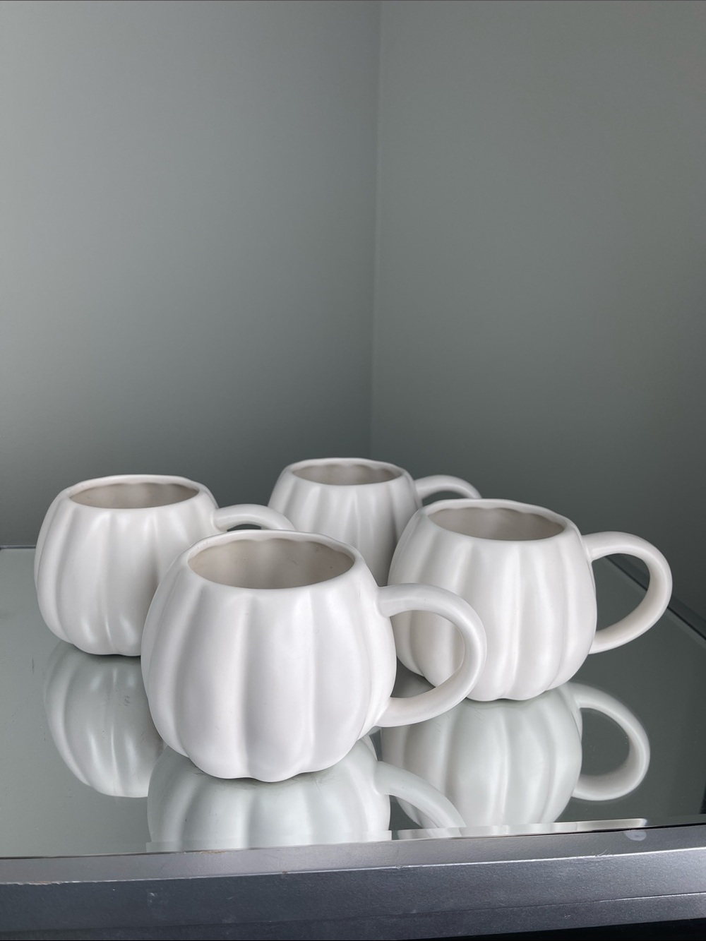 Target Pumpkin Cream Cozy Sculpted Coffee & Hot Chocolate Mugs set of 4